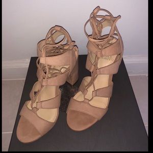Vince Camuto Winona sz 6.5
